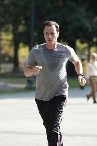 File:5x10-PeterJogging.jpg