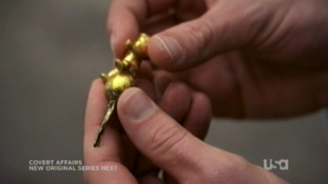 File:2x03-MusicBoxKey.jpg