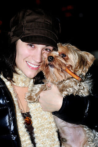 File:Edenespinosa.jpg