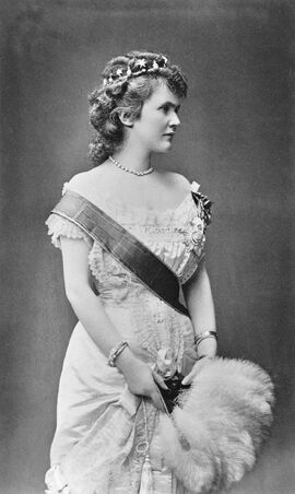 Elizabeth Queen of Romania.jpg