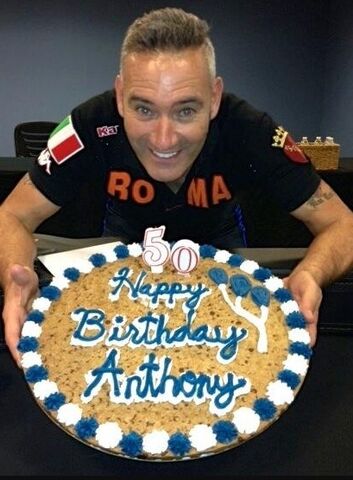 File:Anthonys50birthdaycake.jpg