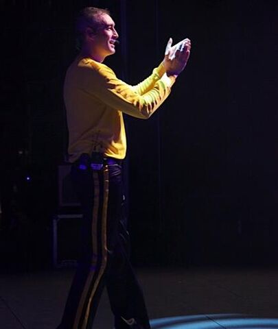 File:Celebration!PromoPicture34.jpg