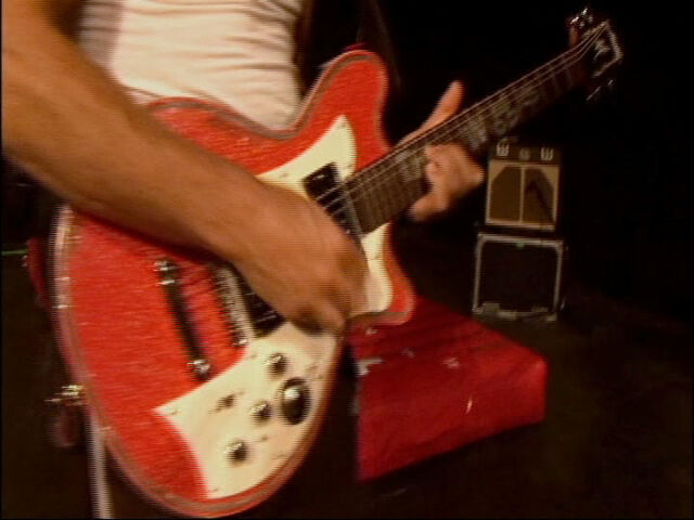 File:MatonGuitarinTheWiggles'GreatAdventure.jpg