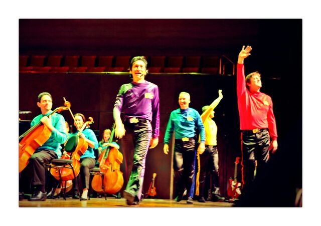 File:TheWigglesinTheMelbourneSymphonyOrchestra.jpg