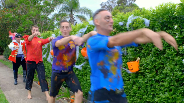 File:TheMaleZombieWiggles.png