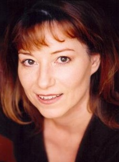 Valérie Nosrée.png