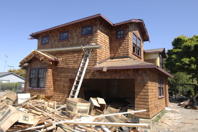 File:This side looks almost done-1568.jpg