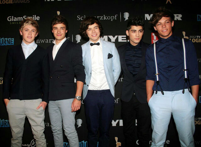 Archivo:One Direction at the 54th Logies Awards-1-.jpg