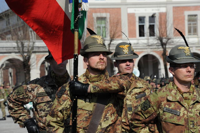 File:Alpini.jpg