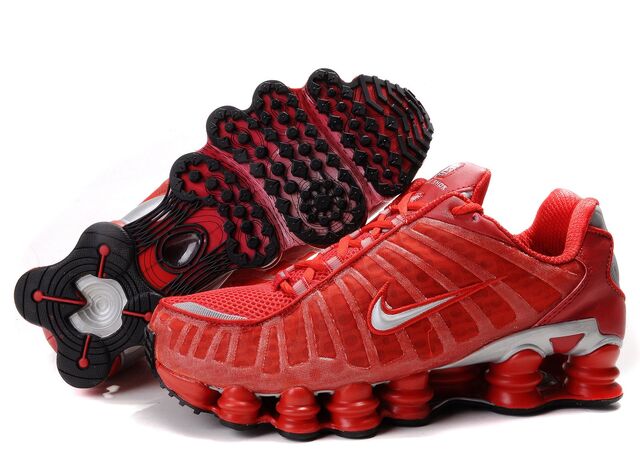 File:Sffnikeshoxtlshoes5.jpg