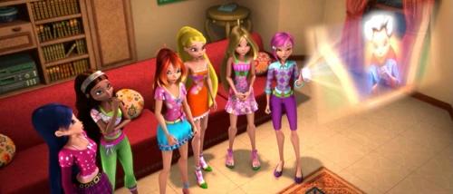 Plik:Winx na ziemi.jpg