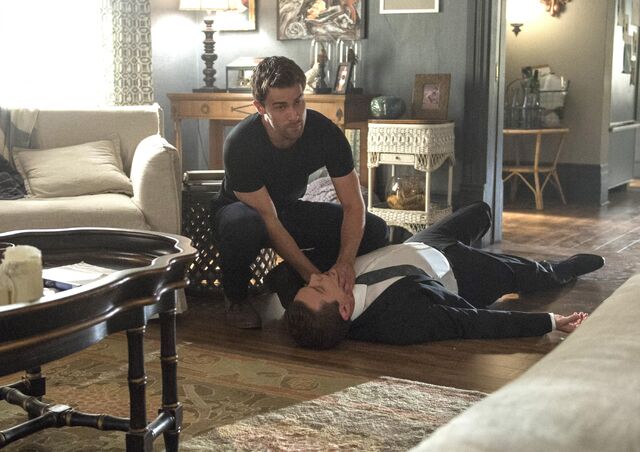 File:Witches of East End - Episode 2.09 - Smells Like King Spirit - Promotional Photos (3) FULL.jpg