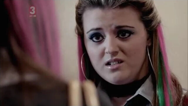 File:Beckytellingasecret.jpg