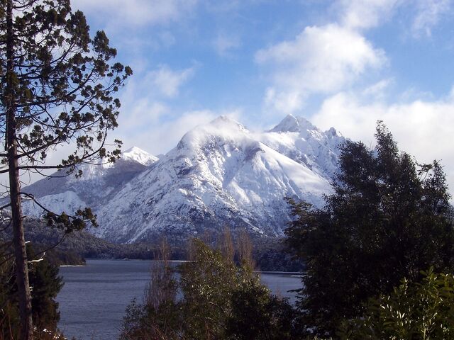 File:Distant Blue.jpg