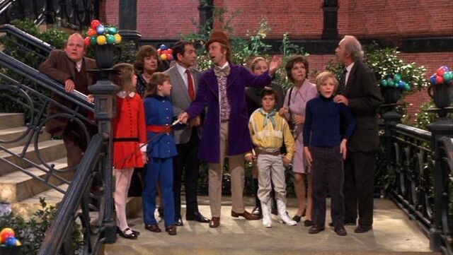 File:Willy+Wonka+and+the+Chocolate+Factory+(1971)+6.jpeg