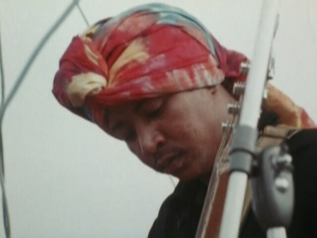 File:Jimi Hendrix19.jpg