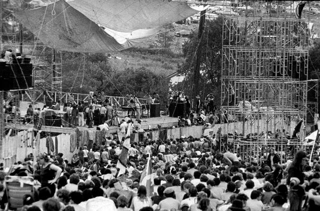 File:Joe cocker - woodstock 1969.jpg