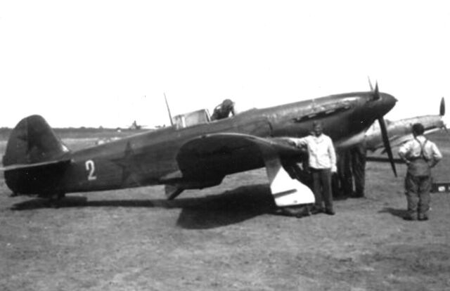 File:Captured-Yak-1B 148th Fighter Aviation Regiment 1943.jpg