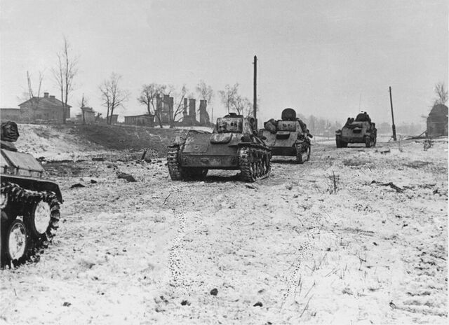 File:T-70s, Leningrad 1944.jpg