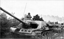 SU 100