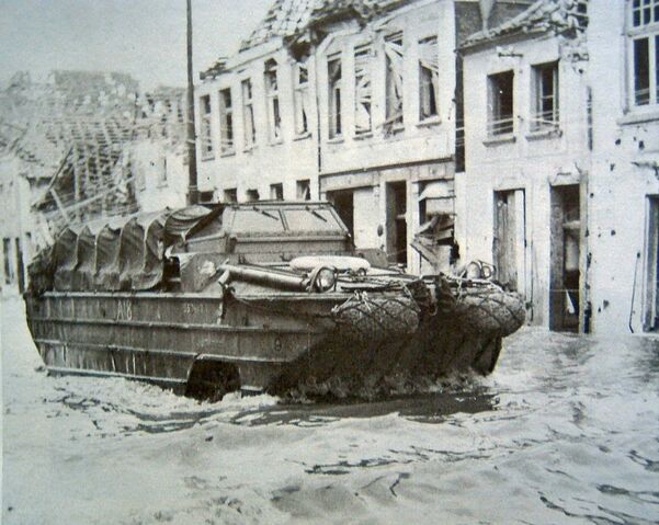 File:DUKW, Netherlands 1944.jpg