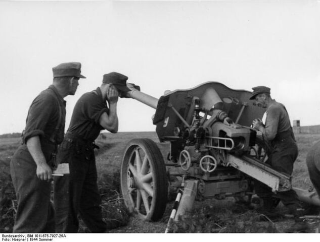 File:LeFH 18-40.jpg