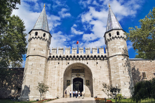 Plik:TopkapiPalaceIstanbulTours.jpg