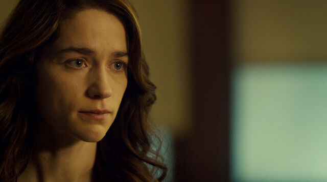 File:Wynonna Earp09.jpg