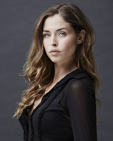 File:Natalie-Krill.jpg