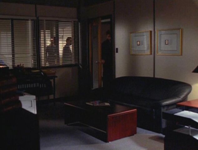 File:Walter Skinner's outer office (1996).jpg