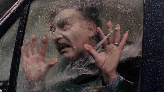 File:Steve Humphreys cocooned.jpg