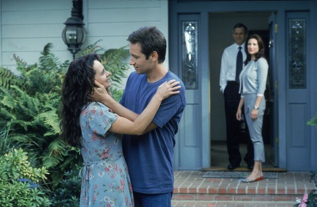 File:Samantha Mulder Fox Mulder CGB Spender Diana Fowley Amor Fati.jpg