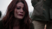 3x11 Belle cry.png