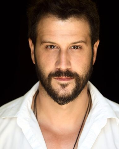 Archivo:Stefen Kapicic.jpg