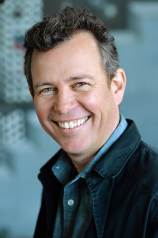 Archivo:Matthew Sharp.jpg