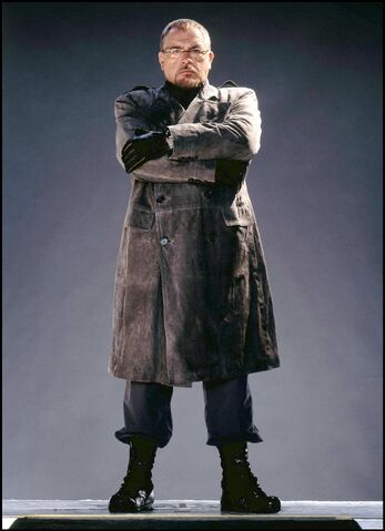 File:Colonel William Stryker 02.jpg