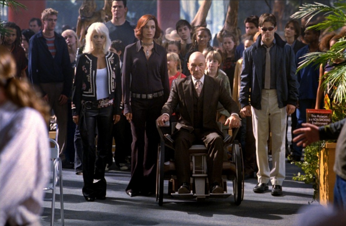 X-Men 2 (2003) X-Men 2 (2003)