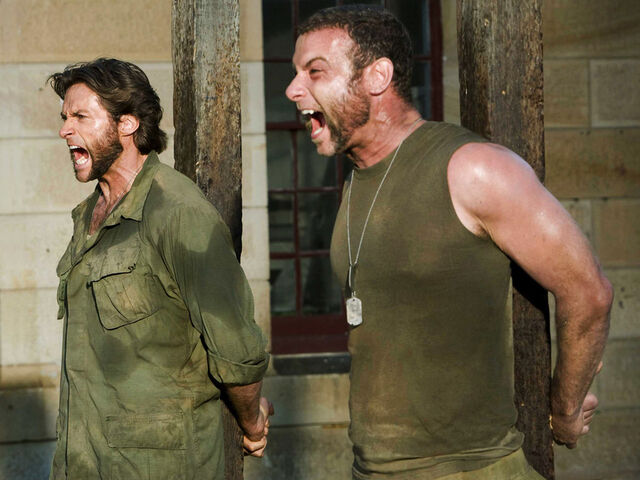 File:Sabertooth-wolverine-execution.jpg