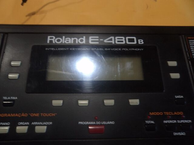 File:Teclado-roland-e-480b-usado-no-estado-11500-MLB20045135378 022014-F.jpg