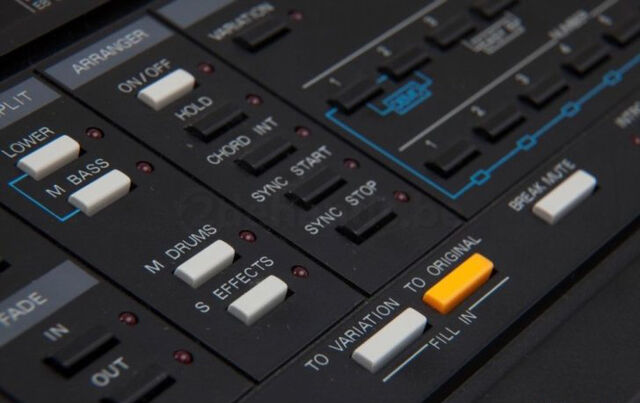 File:179499951 3-roland-e30-intelligent-synthesizer.jpg