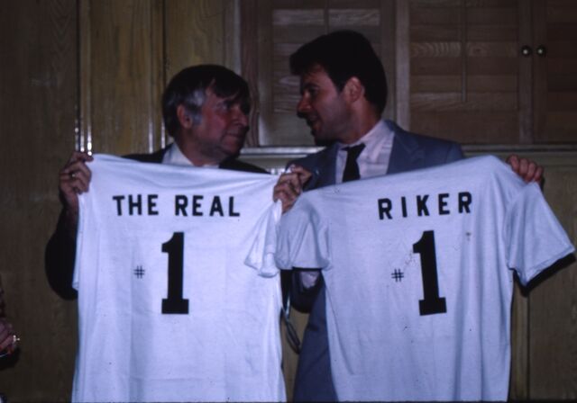 File:Gene & J Frakes.jpg