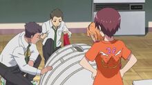 Minami ordering around Hayato's three friends