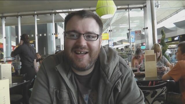File:Simonlane2 gamescom2011.jpg