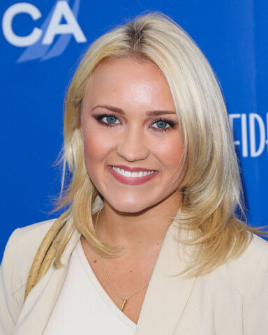 File:EMILY-OSMENT-at-the-2013-Nautica-Oceana-Beach-House-Event-in-Santa-Monica-2.jpg