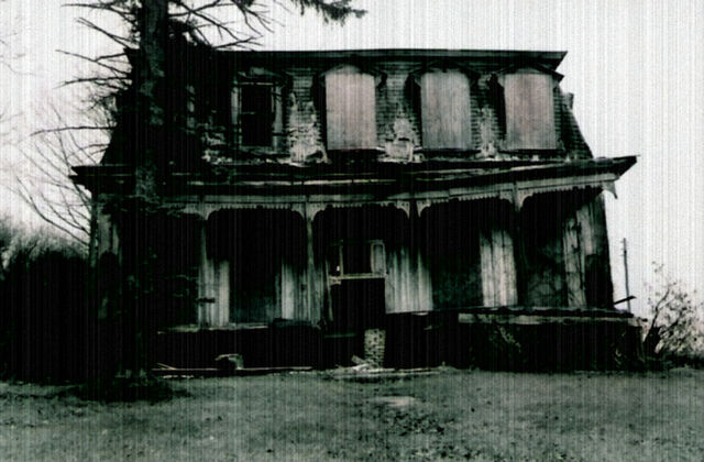 File:Scary-house-run-down-1-.jpg