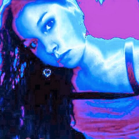 File:Winterblues&purplesDonna!.jpg