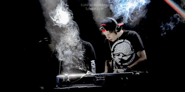 Archivo:Tumblr o52w15SRey1uqsevfo1 1280.png