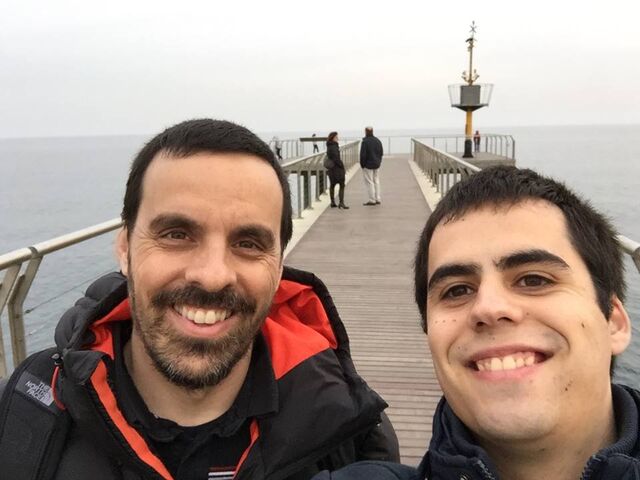 Archivo:Martí outconsumer.jpg