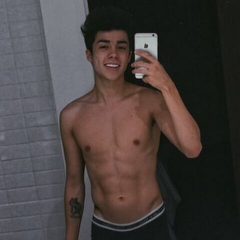 Archivo:Mariobautista.jpg
