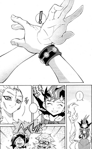 File:Yuma's and Astral's hands.png